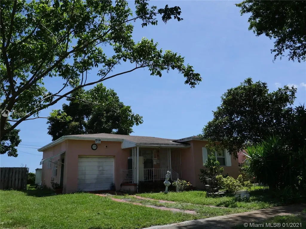 15789 NE 19th Place North Miami Beach FL 33162