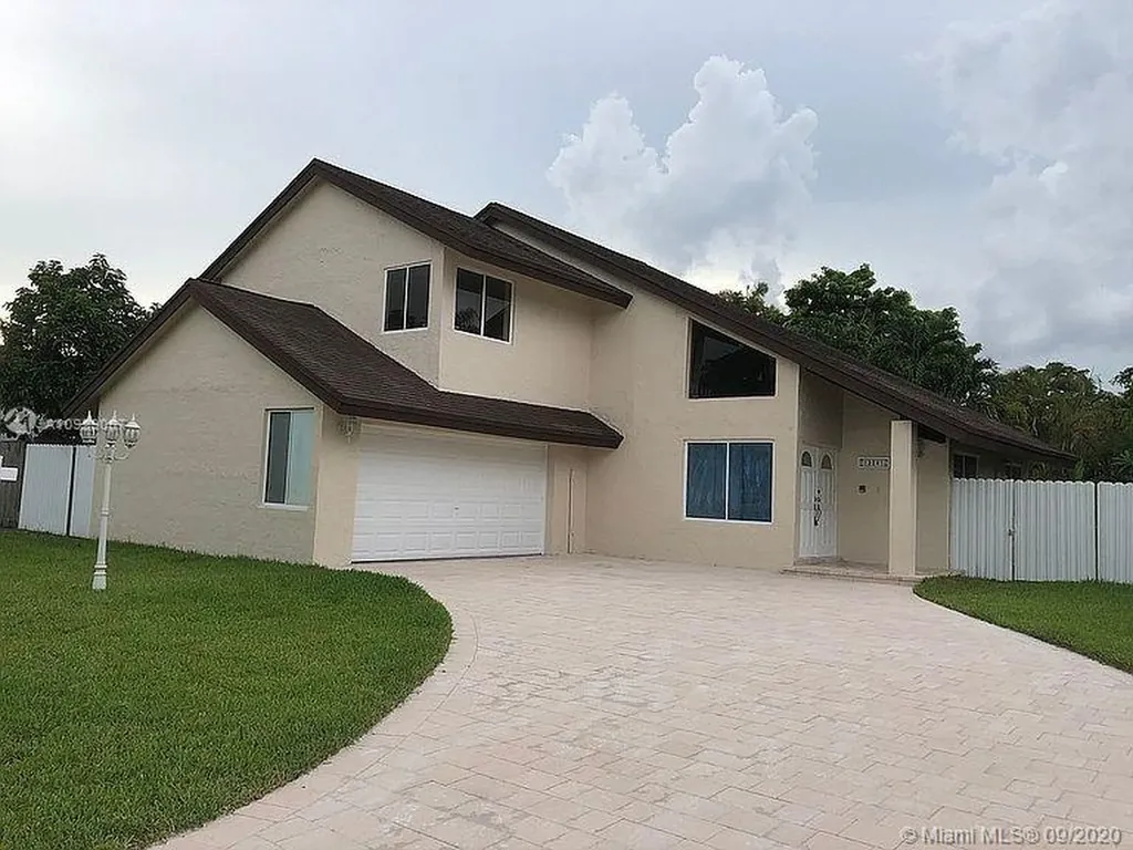 13041 SW 106th Street Miami FL 33186