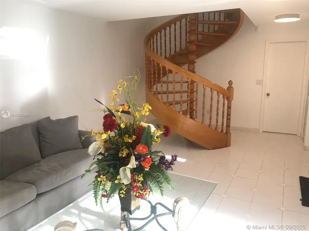 9932 NW 52nd Terrace Doral FL 33178