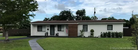 18135 SW 95th Court Palmetto Bay FL 33157