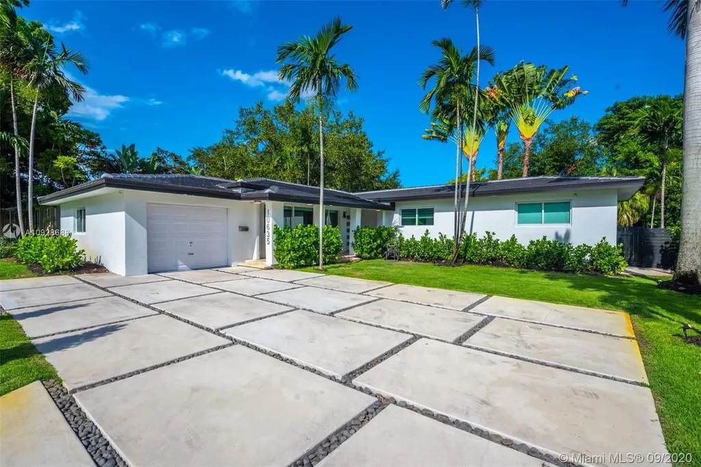 10635 NE 10th Court Miami Shores FL 33138