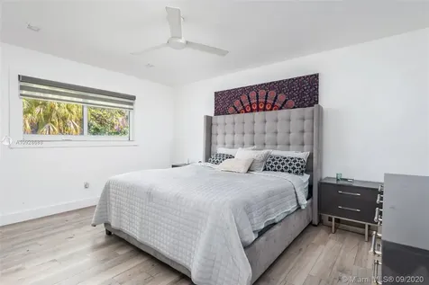 10635 NE 10th Court Miami Shores FL 33138
