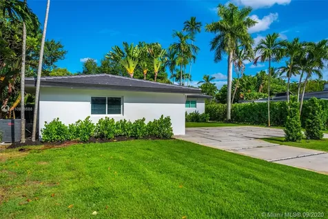 10635 NE 10th Court Miami Shores FL 33138
