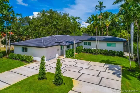10635 NE 10th Court Miami Shores FL 33138