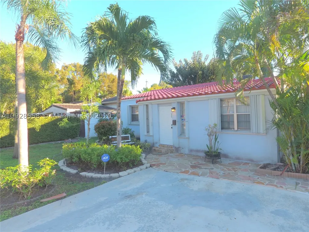 1904 Coolidge Street Hollywood FL 33020-2426