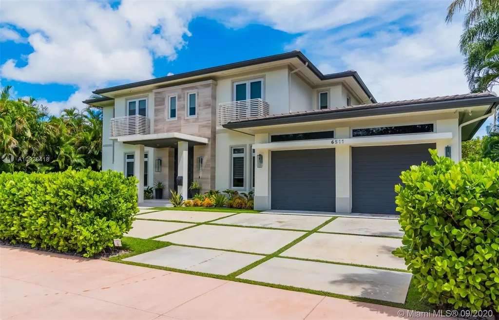 6511 Maynada Street Coral Gables FL 33146