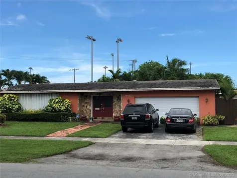 8910 SW 200th Street Cutler Bay FL 33157