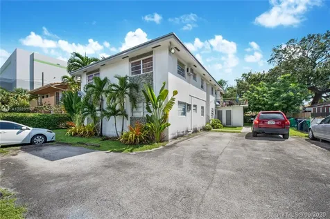 951 SW 68th Court Miami FL 33144