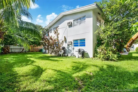 951 SW 68th Court Miami FL 33144
