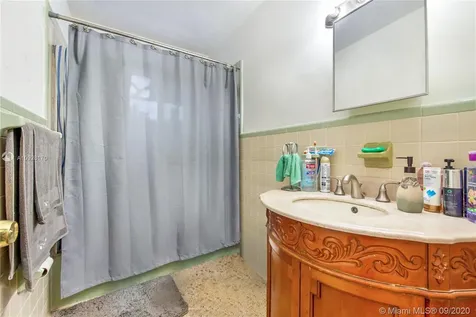951 SW 68th Court Miami FL 33144