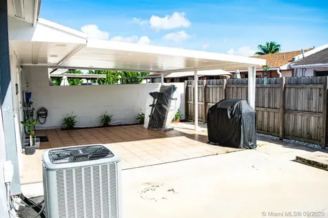 12956 SW 52nd Street Miami FL 33175