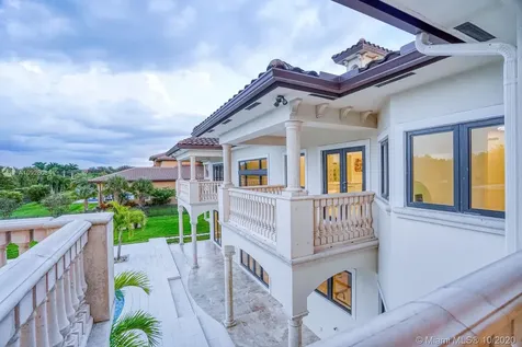 12683 Grand Oaks Drive Davie FL 33330
