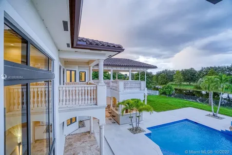 12683 Grand Oaks Drive Davie FL 33330