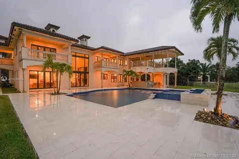 12683 Grand Oaks Drive Davie FL 33330