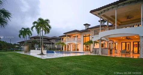 12683 Grand Oaks Drive Davie FL 33330