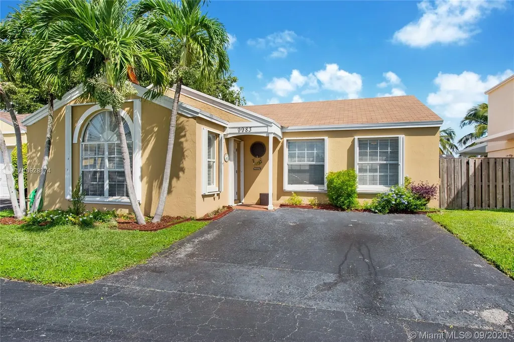 9983 SW 222nd Street Cutler Bay FL 33190