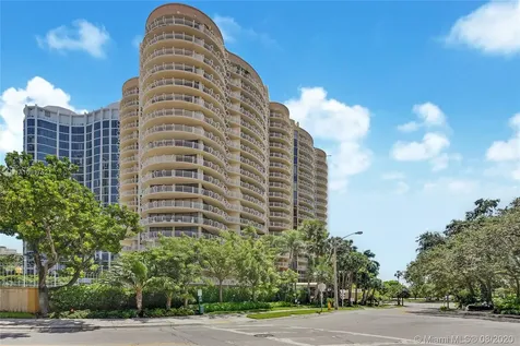2843 S Bayshore Drive Miami FL 33133