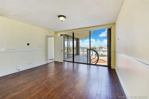 2843 S Bayshore Drive Miami FL 33133