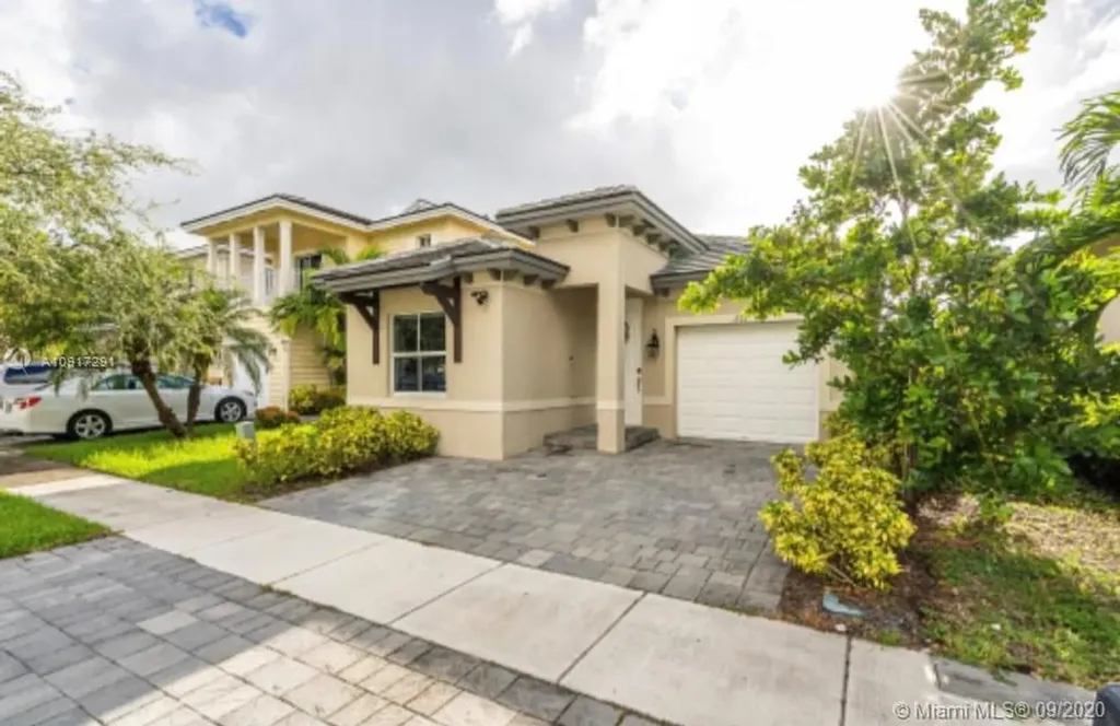 272 SE 32nd Avenue Homestead FL 33033