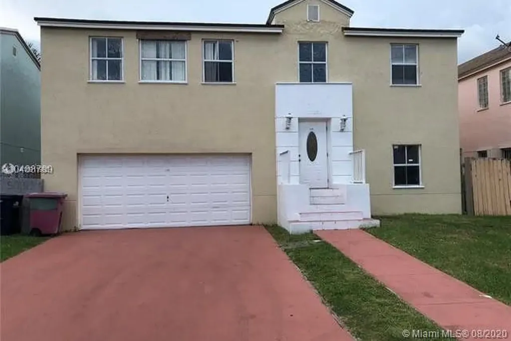 27256 SW 121st Court Homestead FL 33032