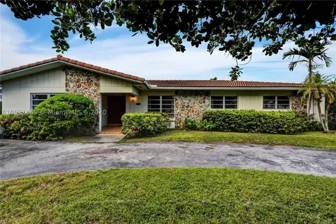 10260 SW 16th Street Miami FL 33165