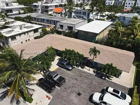 333 Palm Street Hollywood FL 33019