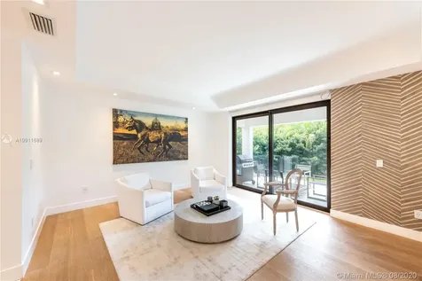250 Palm Avenue Miami Beach FL 33139