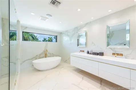 250 Palm Avenue Miami Beach FL 33139