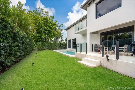 250 Palm Avenue Miami Beach FL 33139