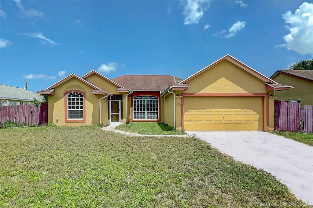 1881 SW Monterrey Lane Port St. Lucie FL 34953