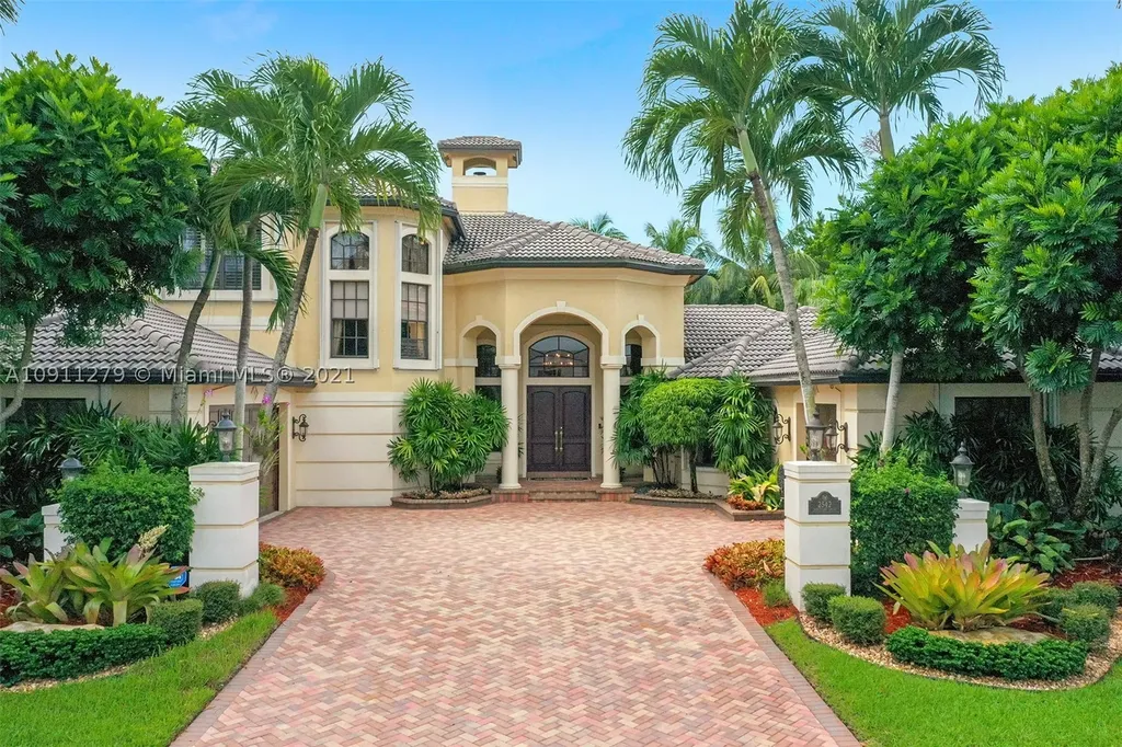 2542 Sanctuary Drive Weston FL 33327