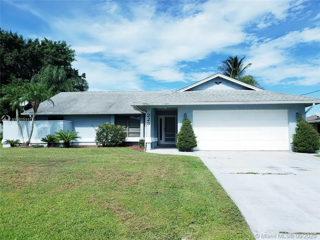229 SE Whitmore Drive Port St. Lucie FL 34984