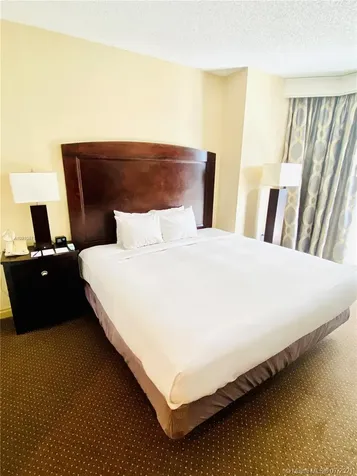 17375 Collins Avenue Sunny Isles Beach FL 33160