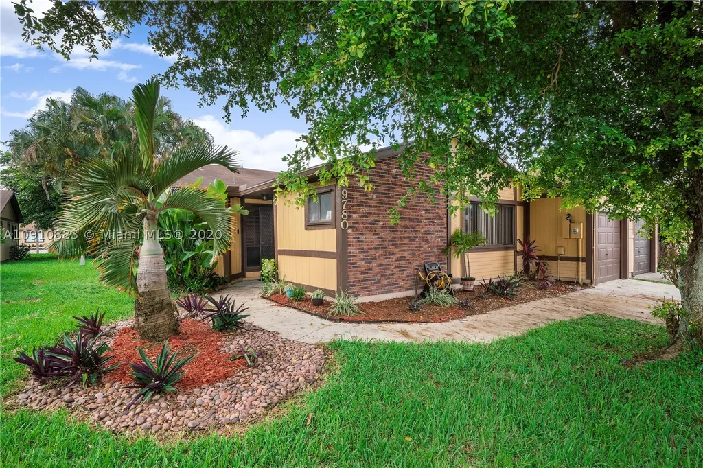 9780 W Elm Lane Miramar FL 33025