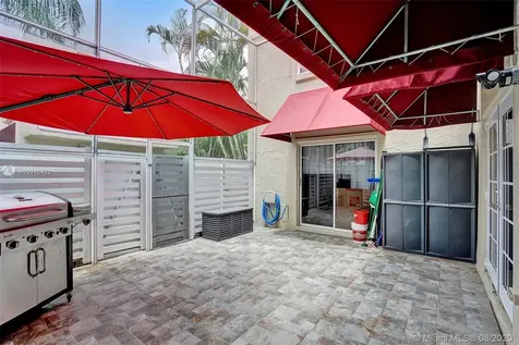 507 NW 98th Avenue Plantation FL 33324