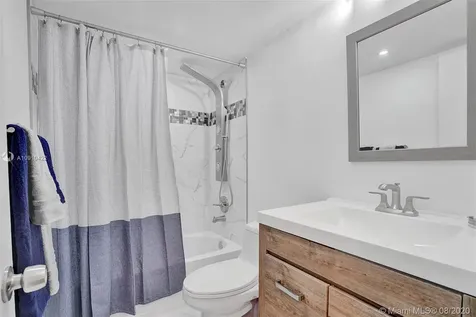 507 NW 98th Avenue Plantation FL 33324