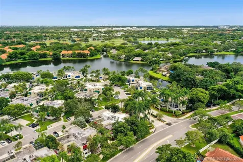 507 NW 98th Avenue Plantation FL 33324