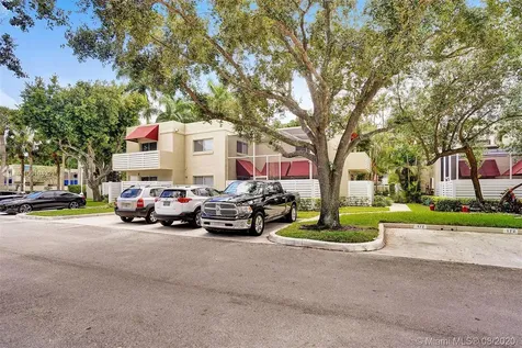 507 NW 98th Avenue Plantation FL 33324