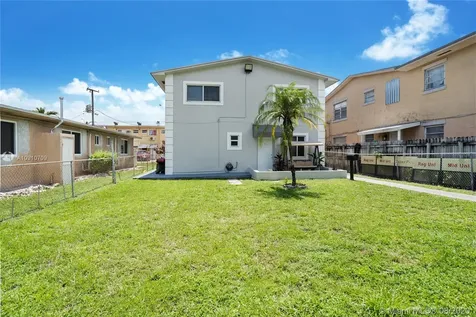 360 W 19th Street Hialeah FL 33010