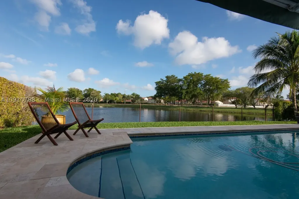 6122 NW 45th Avenue Coconut Creek FL 33073