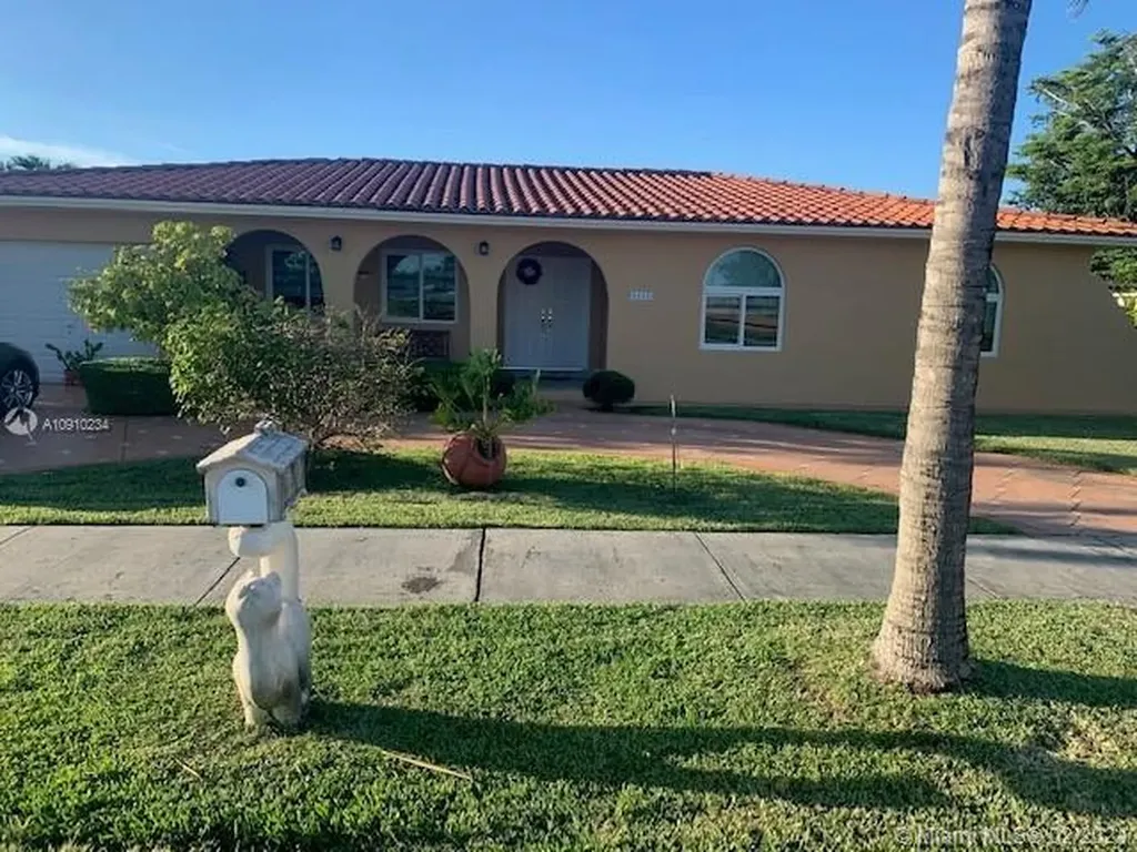 9461 SW 62nd Street Miami FL 33173