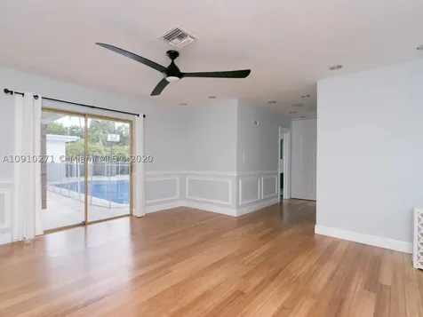 3540 N 53rd Avenue Hollywood FL 33021