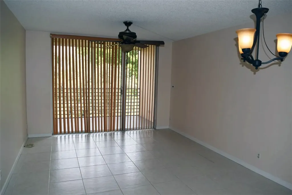 5763 NW 98th Avenue Doral FL 33178