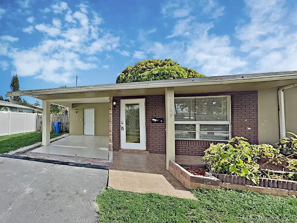 1767 NW 38th Street Oakland Park FL 33309