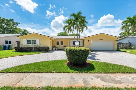 2120 NW 105th Terrace Pembroke Pines FL 33026