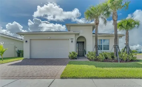 1661 NW Vivanco Street Port St. Lucie FL 34986