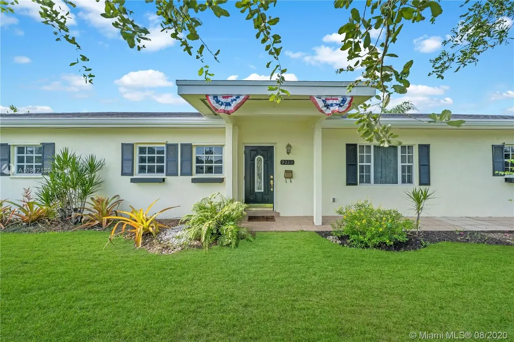 9220 SW 178th Street Palmetto Bay FL 33157