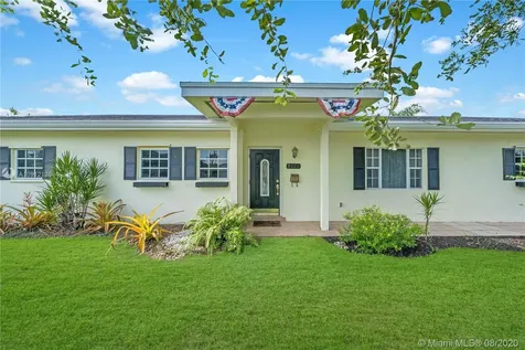 9220 SW 178th Street Palmetto Bay FL 33157