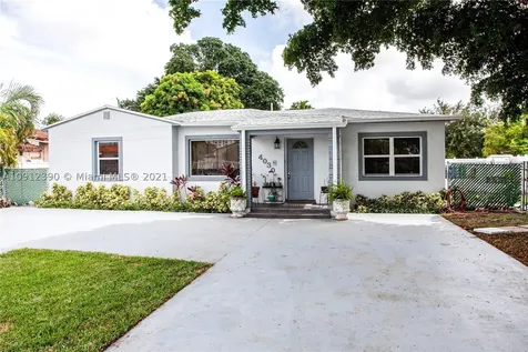 4030 NW 9th Street Miami FL 33126
