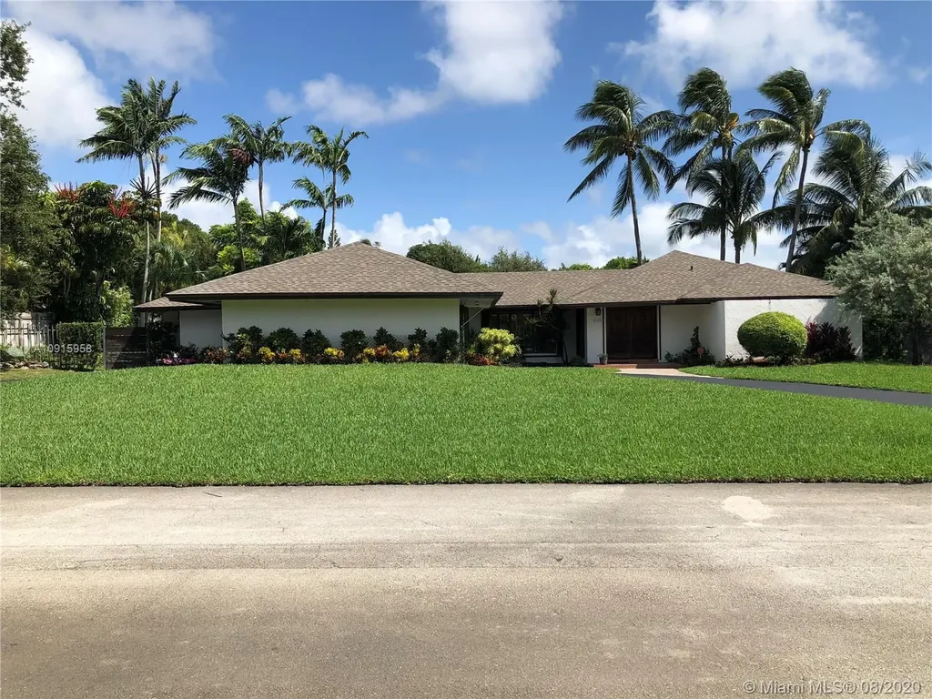 8245 SW 187th Terrace Cutler Bay FL 33157